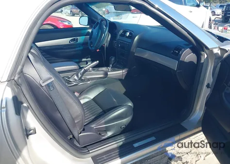 2005 Ford Thunderbird 50Th Anniversary из США, поврежденный, VIN 1FAHP60A65Y103500